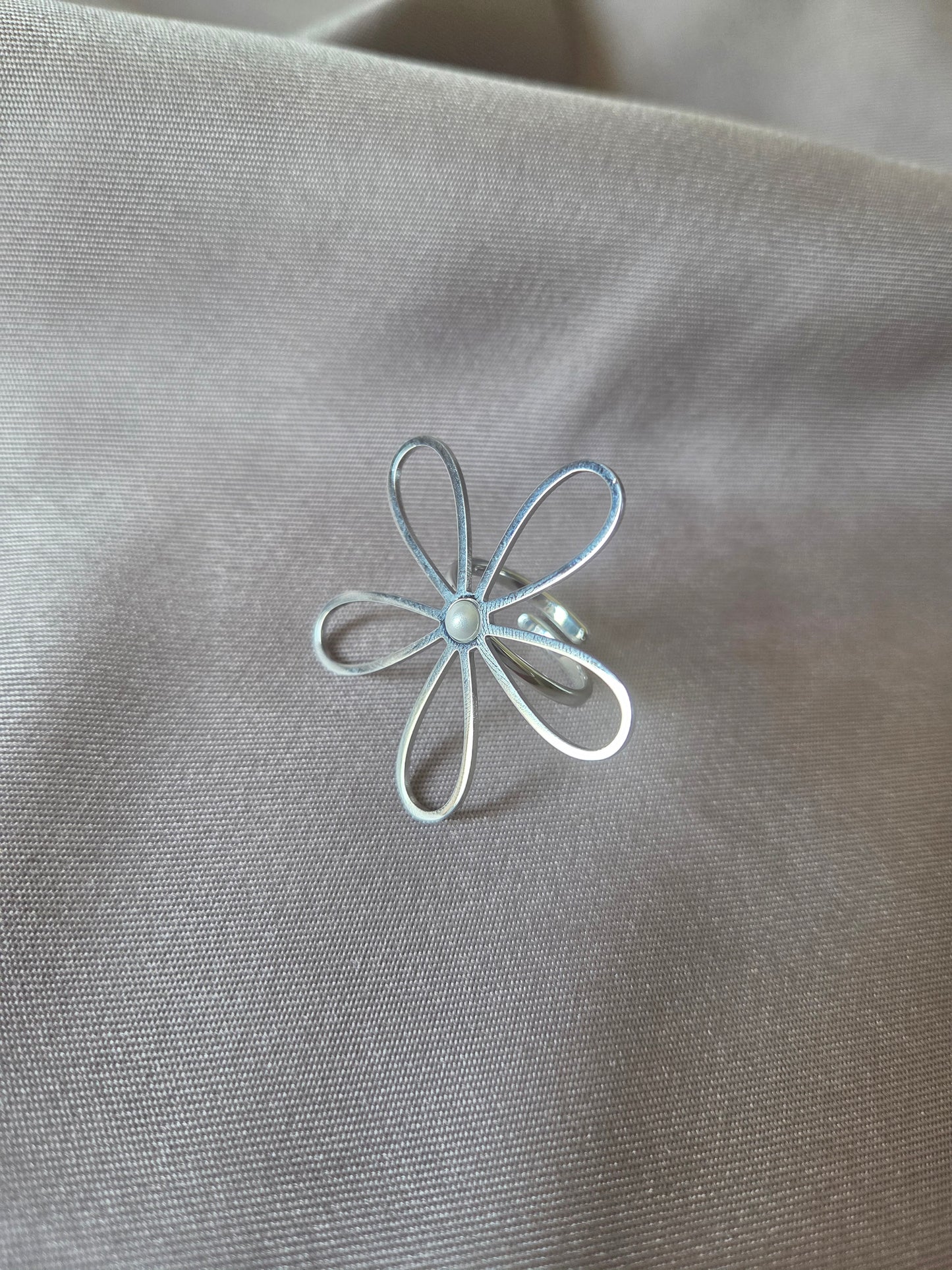 Aura Floréa Ring
