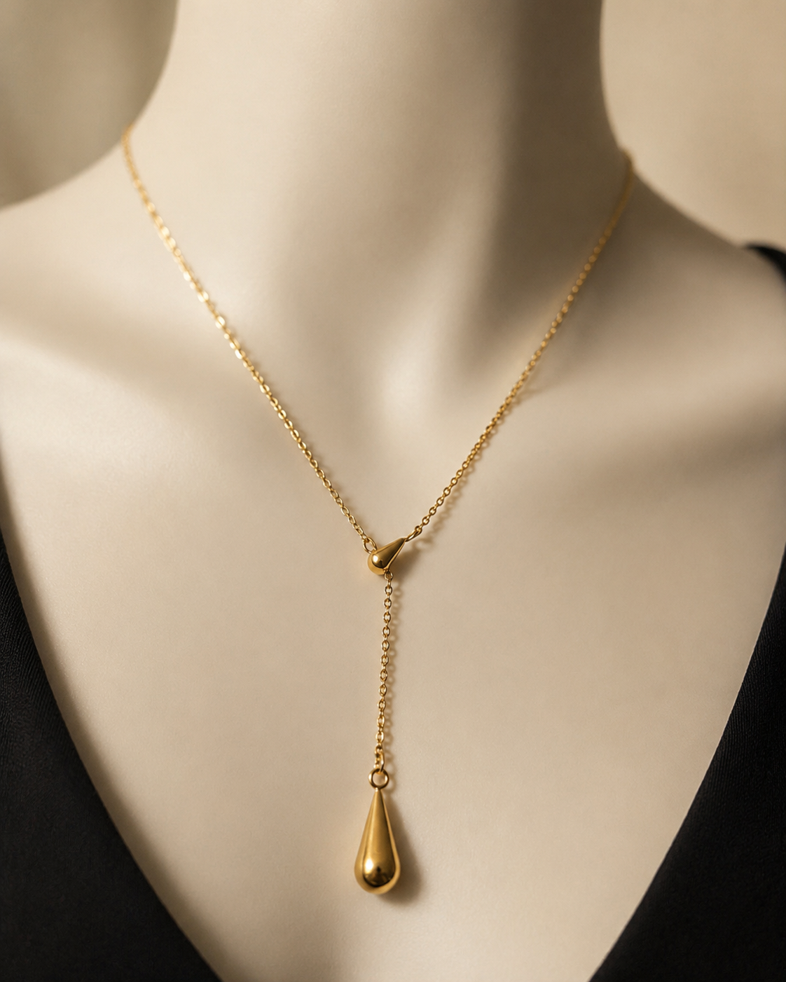 Nuit de Lam Necklace