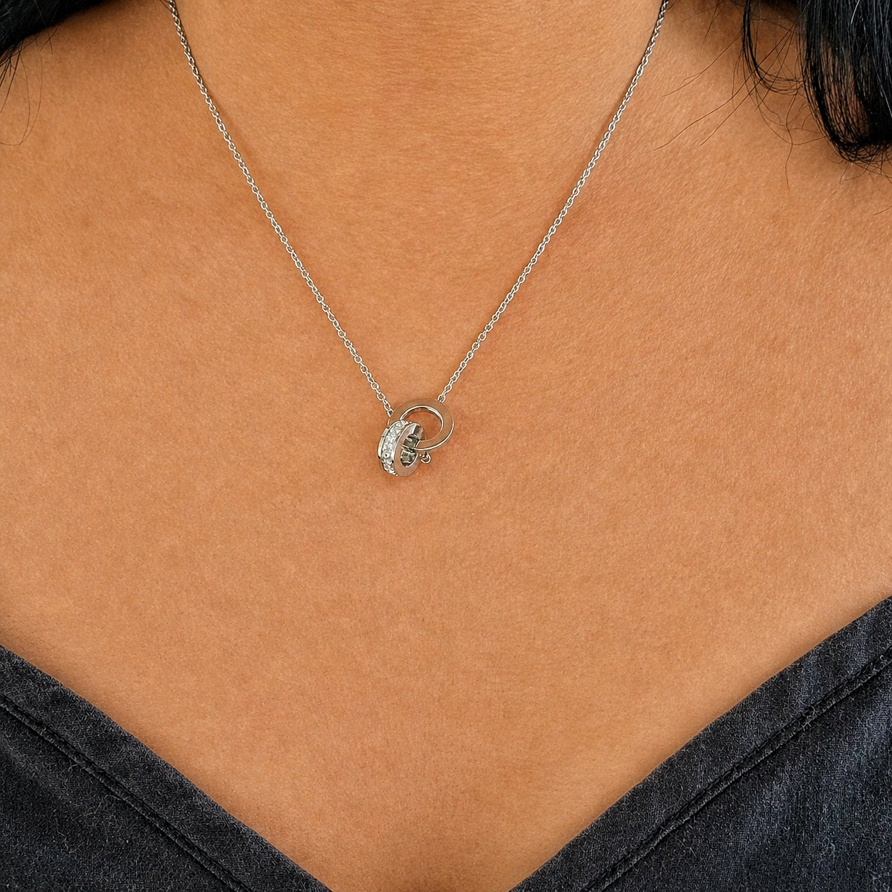Nuit de Lam Necklace