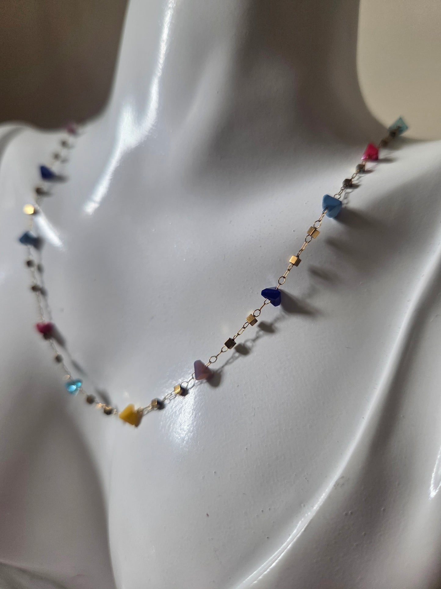 Collier Arc-en-Lam