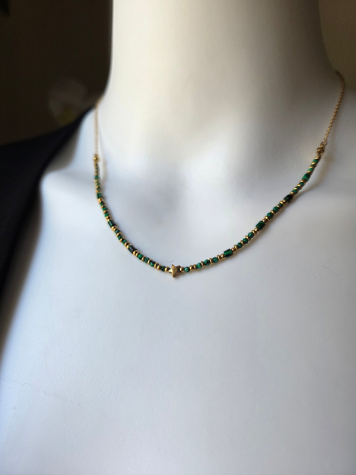 Étoile de Lam Necklace – Green Beaded Star Necklace