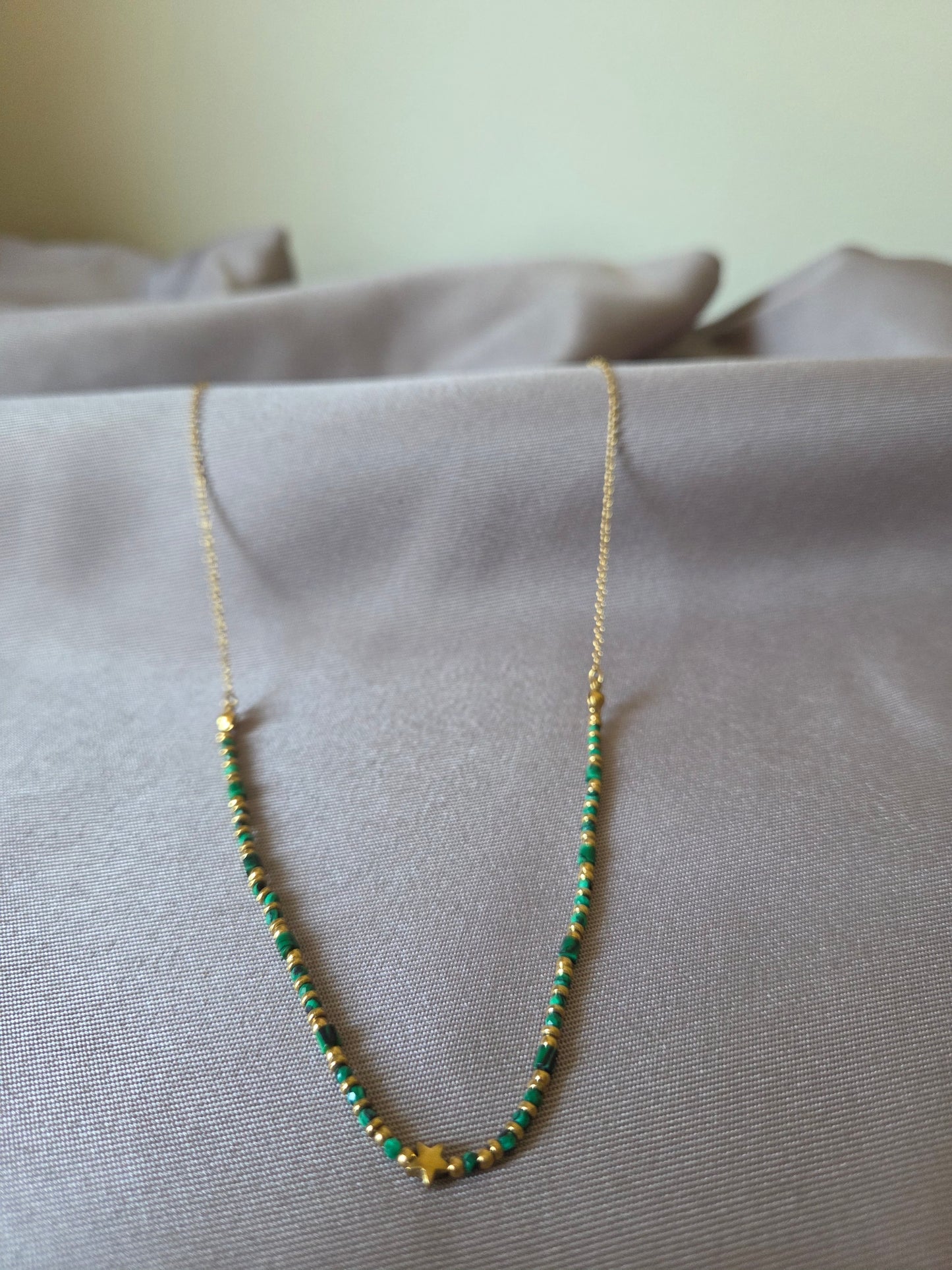 Étoile de Lam Necklace – Green Beaded Star Necklace