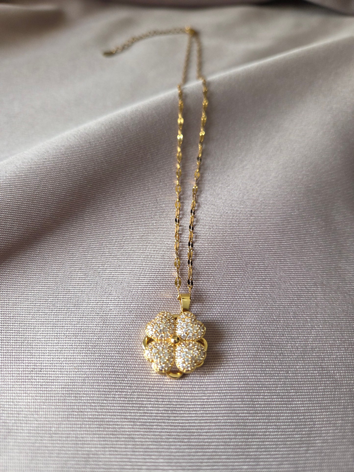 Nuit de Lam Necklace
