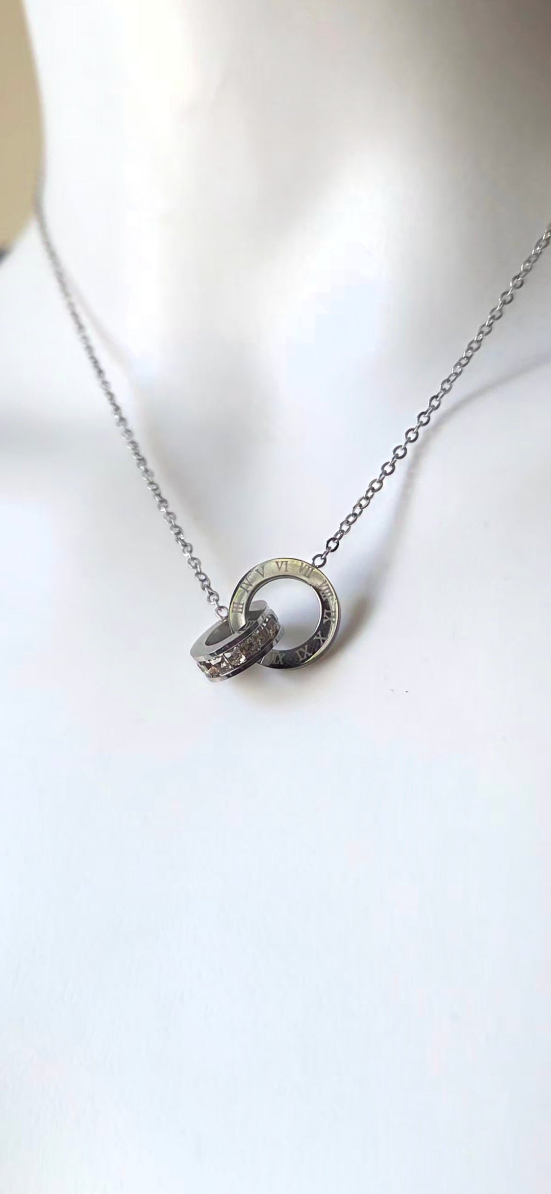 Nuit de Lam Necklace