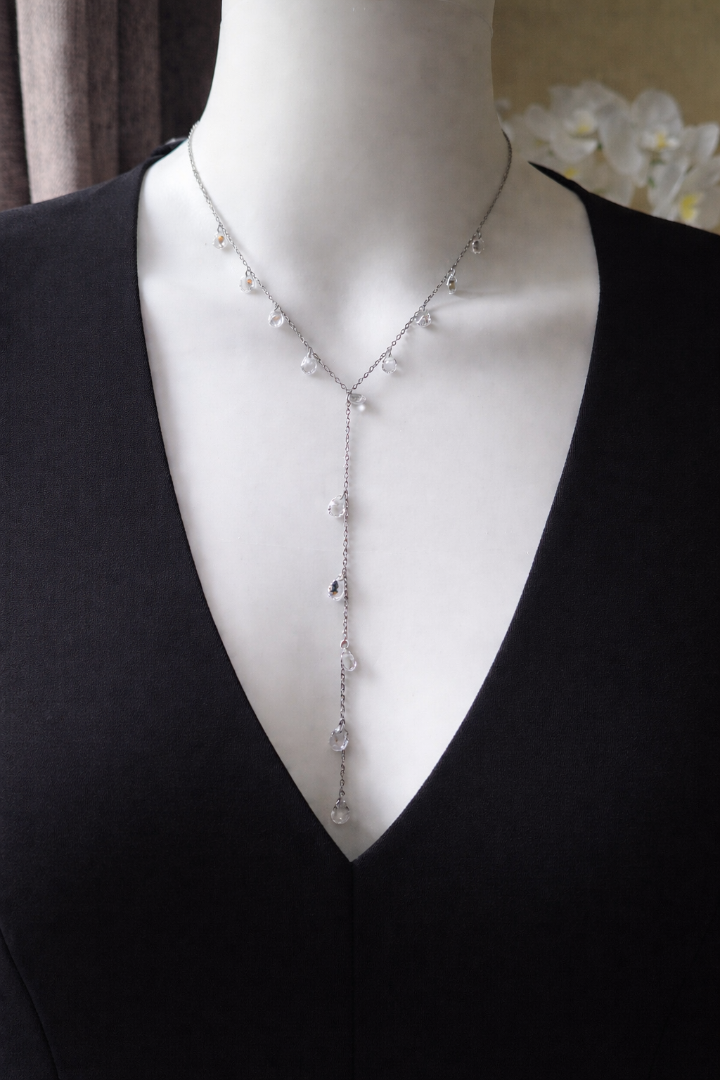 Pluie d'Éclats Necklace – Zircon Lariat Necklace