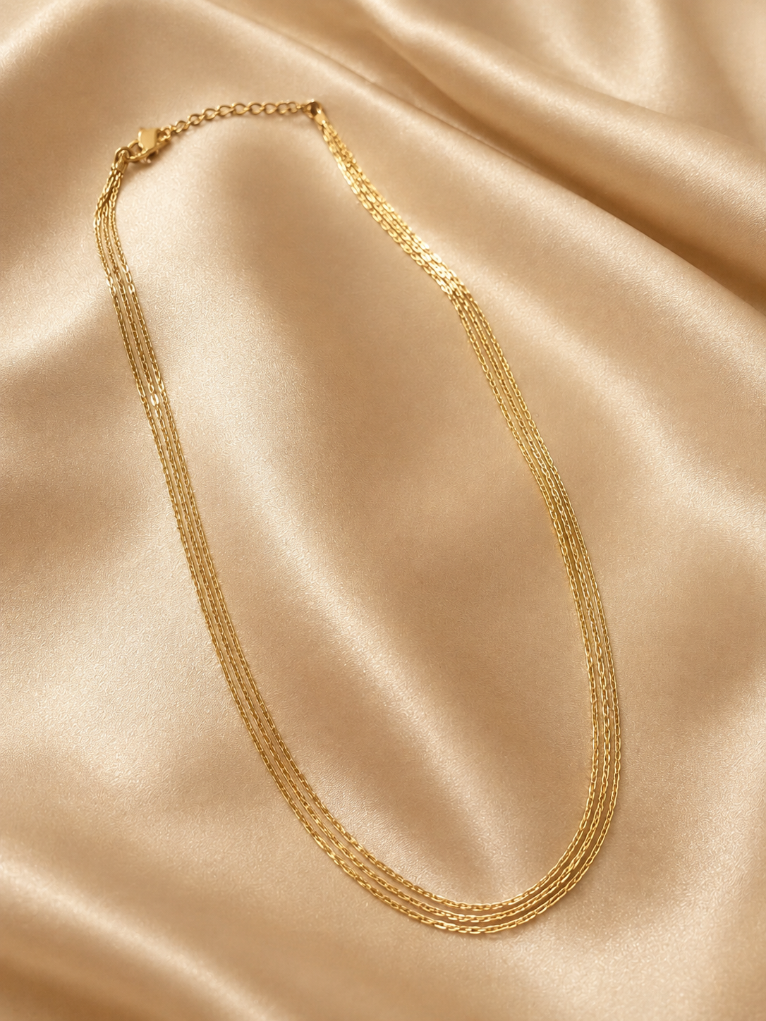 Collier Éclat Harmonie doré 4 rangs – coffret Éclat Intemporel