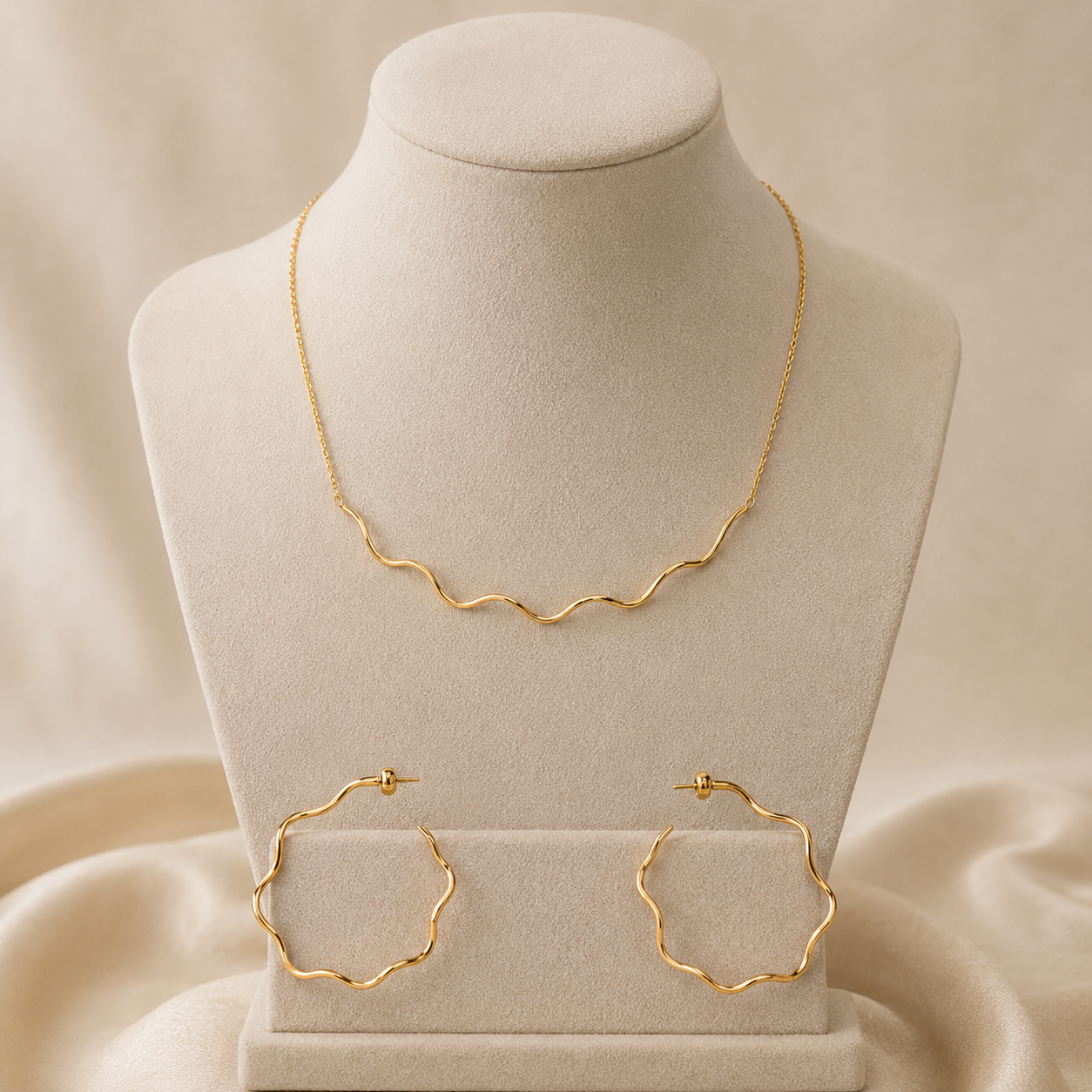 Nuit de Lam Necklace